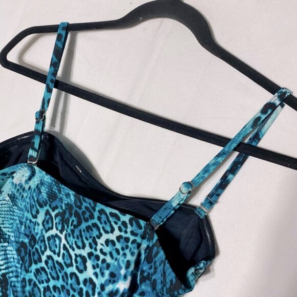 5/$25 Christina Blue Animal Print Tankini Bikini Top Swim Top 12 - Picture 9 of 11